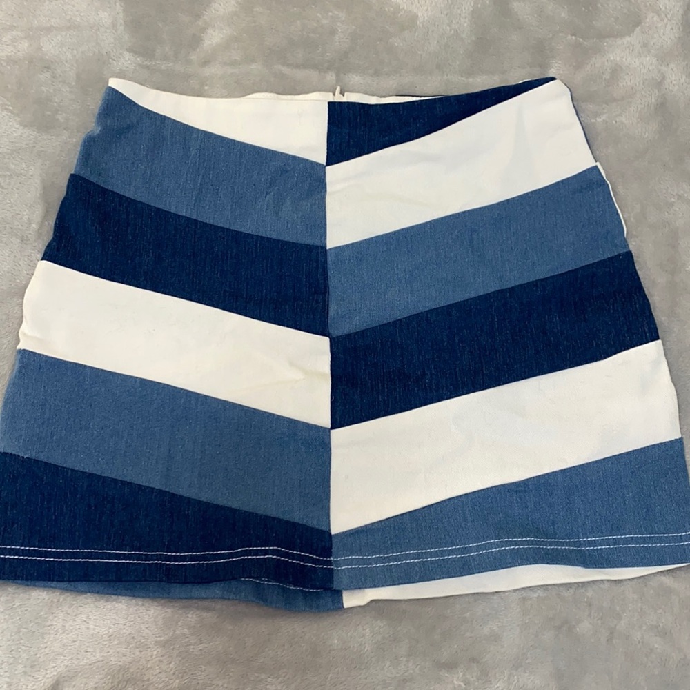 DENIM STRIPE MINI SKIRT NWOT